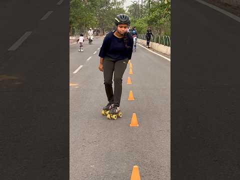 Zig-zag #skating #inshort #vairal #skating #reaction #instagram #balurghat #inlineskating