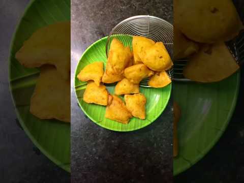 అప్పడం బజ్జీలు | Summer Special Cool Weather #shorts #viral #telugu #bajjirecipe