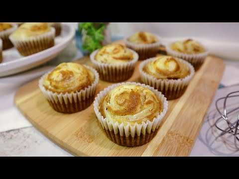 Easy Pumpkin Cream Cheese Muffins