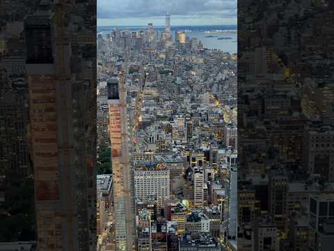 Stunning Sunset view of Manhattan, New York from the Empire State Building!#empirestatebuilding #nyc