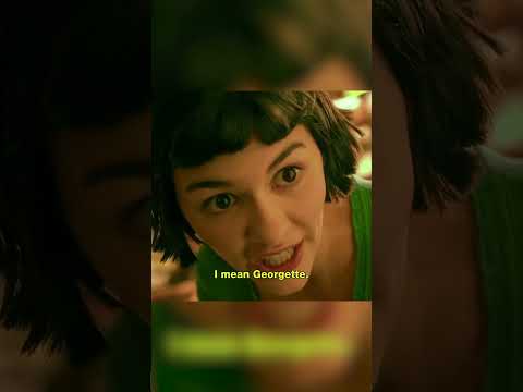 The things she does to catch your eye 👁️ #amélie