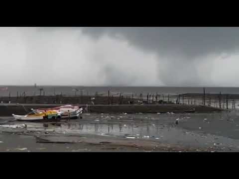 Live Footage Cyclone Tauktae | Mumbai | देखे: मुम्बई पहुचा ताऊते तूफान #CycloneTauktae #Maharashtra