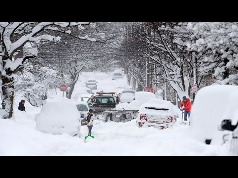 SNOWMAGEDDON Strikes Pennsylvania Today! Cars And Homes Buried In Erie County