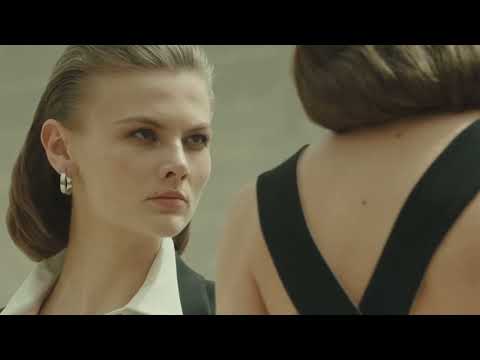 The Giorgio Armani FW22-23 Womens Collection