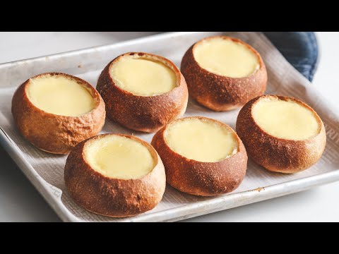 French Pudding Bread: Crispy buns, melt in your mouth-in-your-mouth vanilla pudding filling (not usi