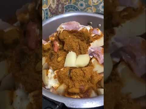 BOMBAY BIRYANI #chickenbiryanirecipe #quickbiryani #youtubeshorts #short #shortsyoutube #shortsfeed