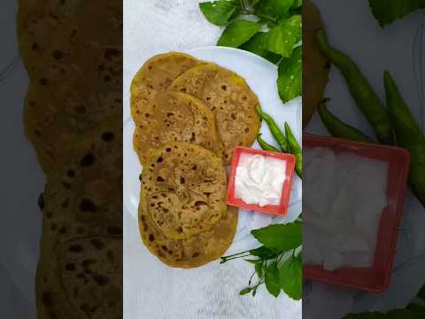 Aloo Paratha #alooparatha #paratha #alurecipe #aloorecipe #dhabastyleparatha #shorts #trendingshorts