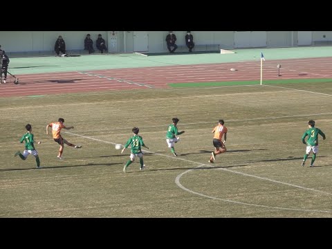 高川学園 DF 22 大島凜己のシュート 静岡学園 GK 1 有竹拓海 弾く