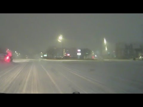 Snow making tricky morning commute in Minnesota on Thursday