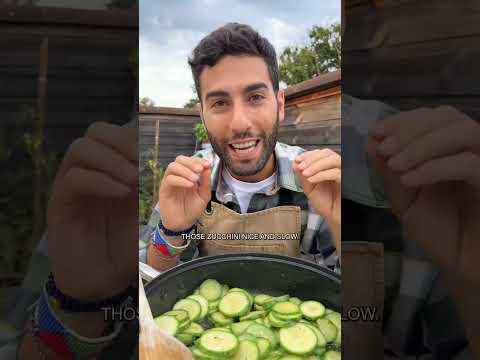 Zucchini & Lemon Summer Gnocchi! Summery, fresh, seasonal but still creamy and comforting, this dish