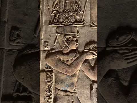 A visit to Egypt's Dendera temple, dedicated to the goddess Hathor -- and a lightbulb??!