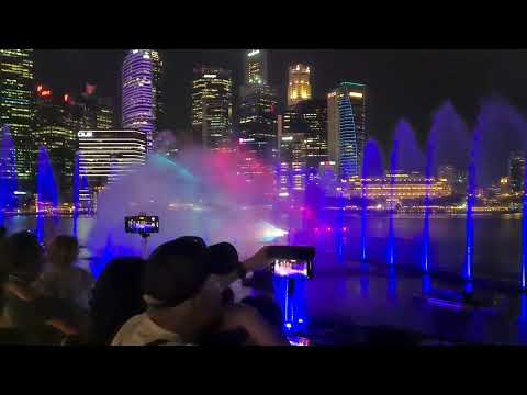 Spectra light and water show @Marina Bay front