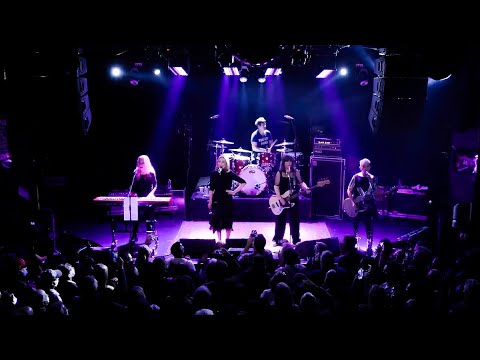 The Go-Go's - Head Over Heels (Live at the Whisky a Go Go 2021)