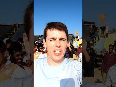 Enjoying Faluda at Mumbai's Juhu Beach 🇮🇳