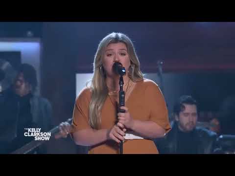 Kelly Clarkson Covers 'Angel Of Mine' By Monica | Kellyoke