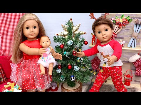 Dolls family create Christmas magic! Play Dolls decoration stories