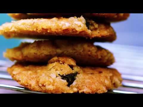 How to Make Soft Vegan Oatmeal Raisin Cookies