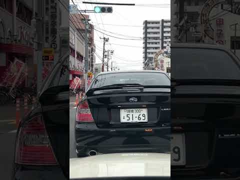 休日のドライブ　黒のレガシィB4