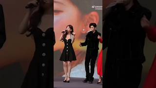 #zhaolusi sing her hd ost & #chenzheyuan joined her “falling~ in~ love with you~” #shorts