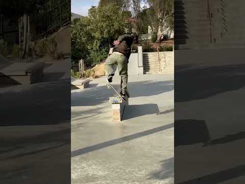 Tyler Surrey, kickflip backside noseblunt slide.  🎥: Cameron McIntosh #shorts