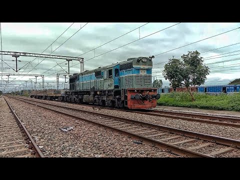 Speed Chugging Wdm3d Pulling Heavy Concrete Sleeper Train | ALCO Chugging Engine#uniquetrainengines