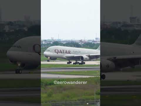 QATAR AIRWAYS A380 landing at Bangkok Airport #shorts #aviation #plane #a380 #landing #bangkok