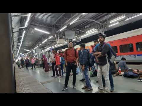 Bhopal Junction station 12723/Telangana Express Arriving Departing, Indian Railways Video in 4k HD