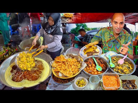 INSANE Indonesian street food in SURABAYA - World's #1 Soup + Cow's Nose Salad + Spicy seafood