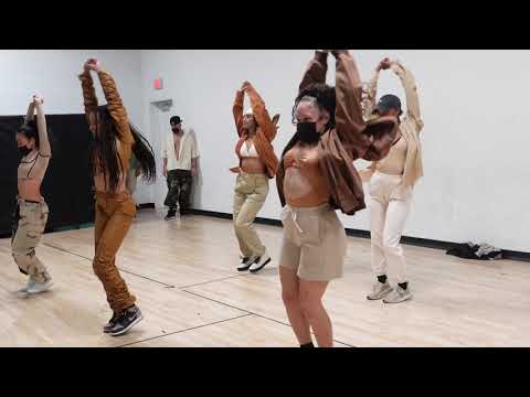 Tinashe - "Pasadena" Dance Rehearsals (Behind the Scenes)