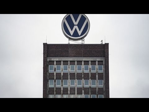 Union reaches agreement with Volkswagen to avoid plant closures