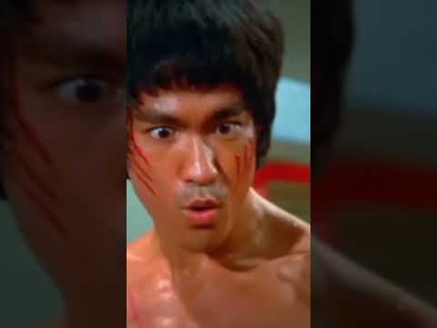 BRUCE LEE FIGHTS DUMMIES!