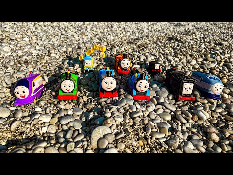 Looking for Thomas & Friends toys | Thomas The Train & Friends playing by the sea!