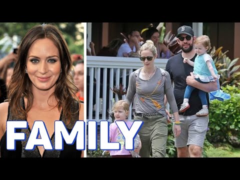 Emily Blunt Family & Biography