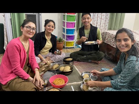 My friend in Shimla! हमने बनाई हिमाचली स्पेशलिटी Siddu, Poldu, Patrode 🤩 #food #siddu #sistersquad