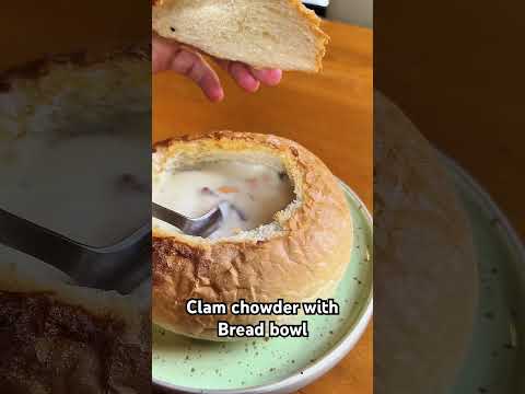 Clam chowder with Bread bowl Kakiang Bakery Denpasar #デンパサール #バリ島生活