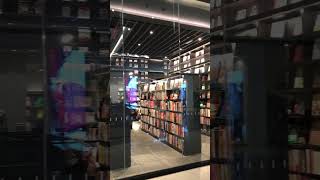 TSUTAYA BOOKSTORE 蔦屋書店 @ Pavilion Bukit Jalil, Malaysia [ by Discover Life ]