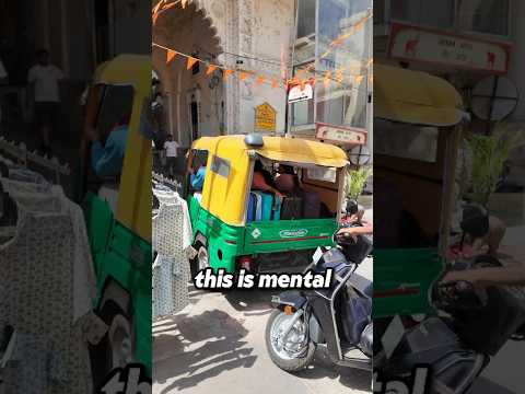 🇮🇳 INSANE traffic in Udaipur, India