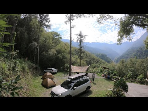 森杉露營區。坐雪山坑溪望百川山。台中和平區。