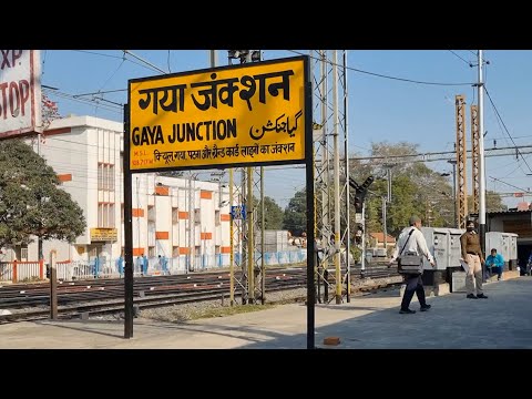 Gaya Junction station 13152/Jammu Tawi - Kolkata Express Arriving Departing, Indian Railways 4k HD