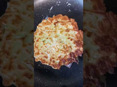 Frying Okonomiyaki #asmr #shorts