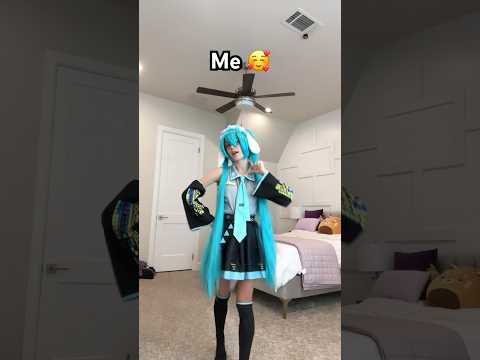 Yippr #vocaloid #hatsunemiku #miku #cosplay #silly #ashwolf323