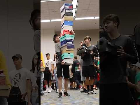 I carried my Entire Sneaker Collection at sneaker show. #sneakers #funny #viralvideo