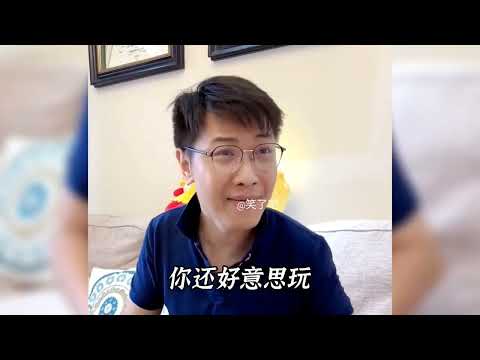 笑得肚子疼萌娃搞笑名场面，萌娃拷问爸爸，你也太害怕你媳妇了吧