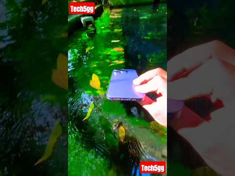 iphone16 pro max underwater #iphonewatertest #apple #ytshorts