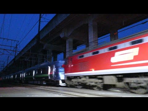 733系12連甲種輸送　EF510-1牽引