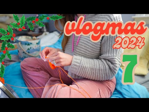 Day 7 - stitch night at Bliss Yarns // Vlogmas 2024