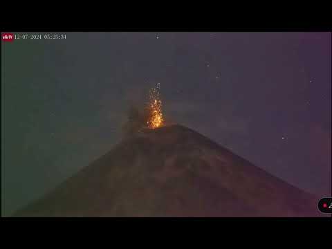 Dec 7, 2024: Meteor and eruption at Fuego Volcano, Guatemala