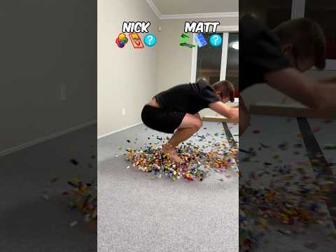 Parkour in emoji box! 😱😅 vs  @Matt.Larose