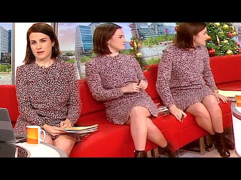 Nina Warhurst | Short Dress + Boots!