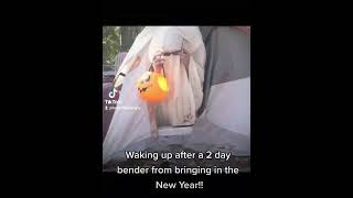 #wakinguponnewyears #newyearseveparty #newyearseve #newyear2023 #nye #comedy #lol #partygirl #party